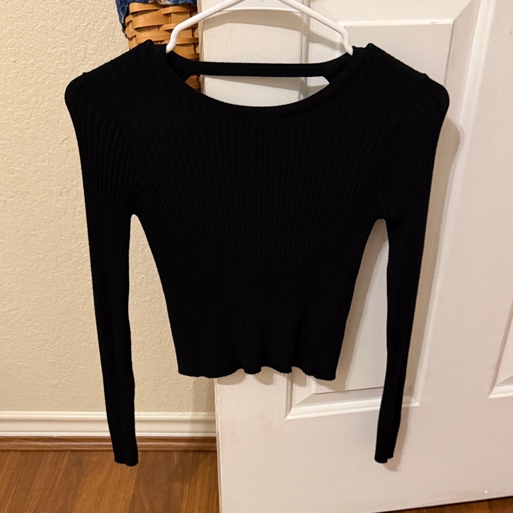 Elegant Black Ribbed Women's Top
